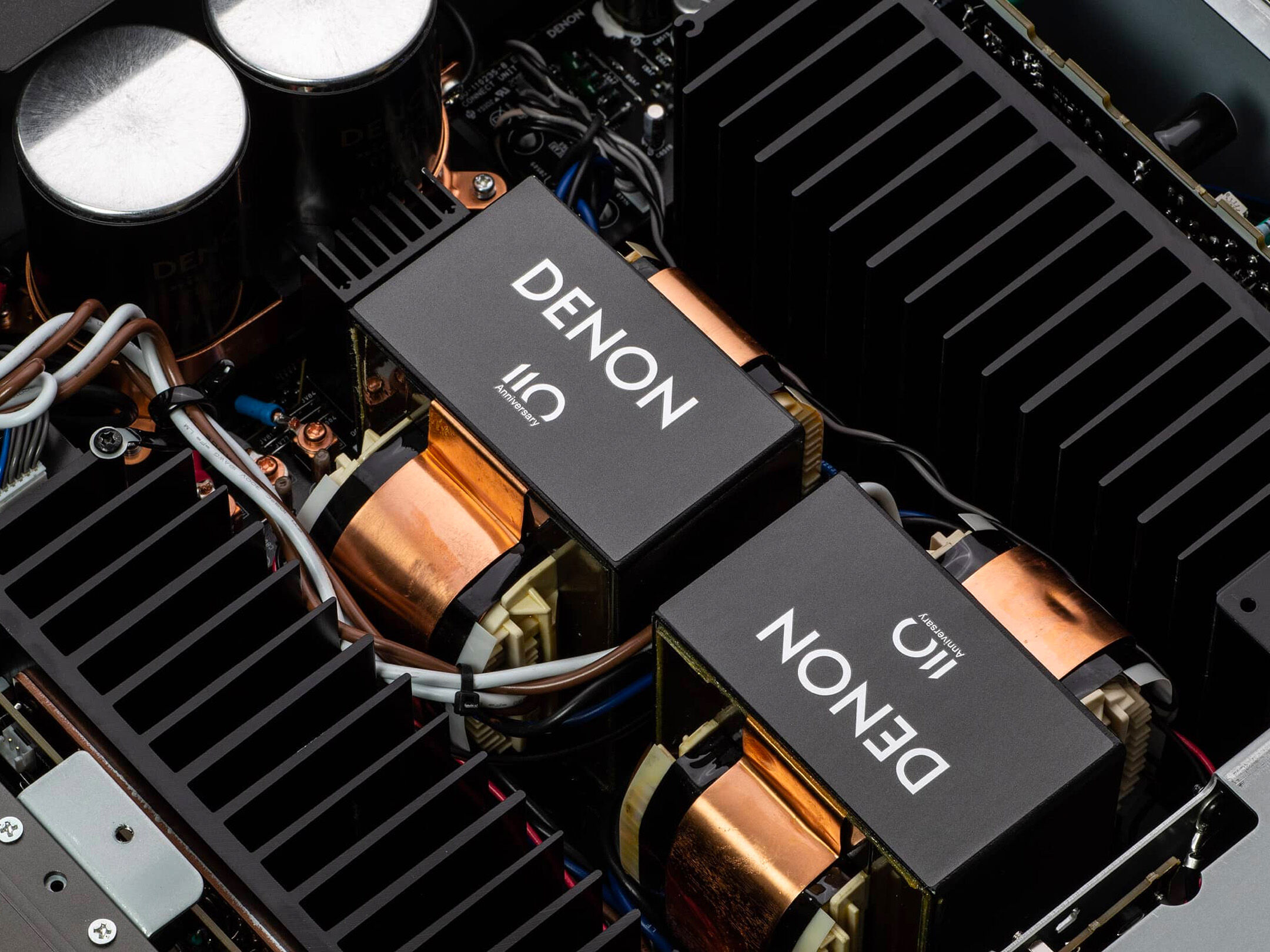 Crossover חנות סטריאו וקולנוע ביתי PMA110 DENON HIFI מגברי סטריאו